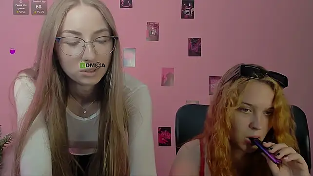 roxy_starr_ webcam