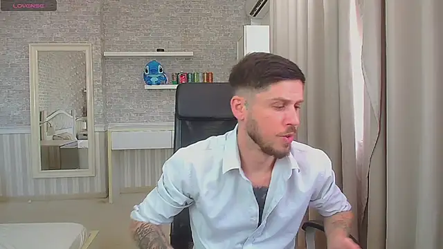 JonahShaw webcam