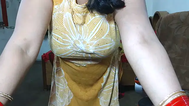 Cute_Mahi22 webcam