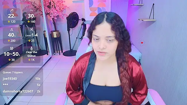 Maggy_t18 webcam