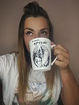 KrissSexi webcam