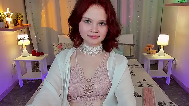 EmilyChaves webcam