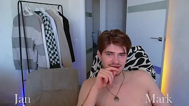 itsyanbb (Ask my age) - jerk
