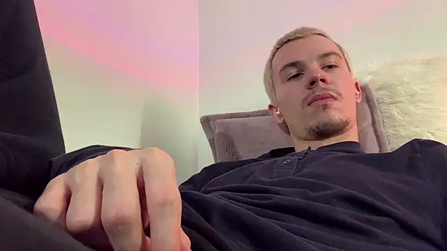 Jeremy1Scott live sex cam