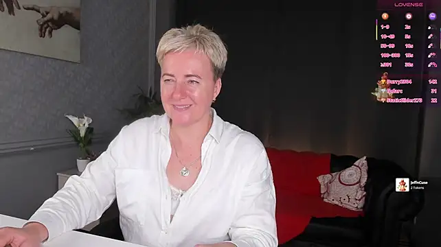 Nika_Smit webcam