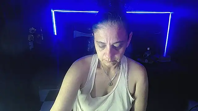 sasi_luna webcam