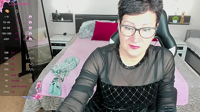 JennyMons webcam