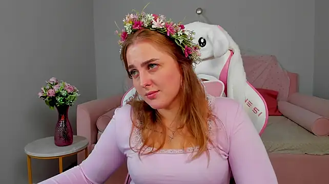 EllaBells webcam