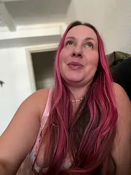 Mona_Plus webcam