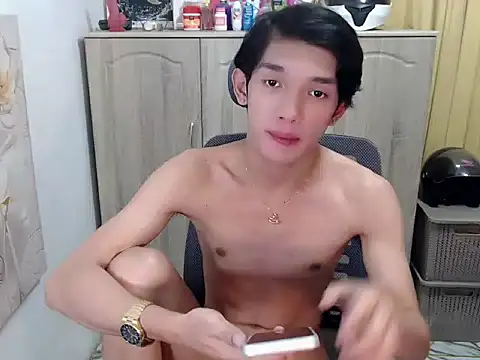 urasian_john18 webcam