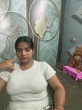 Baby_Myraaa webcam