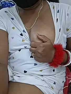 Hotty_Priyanka webcam