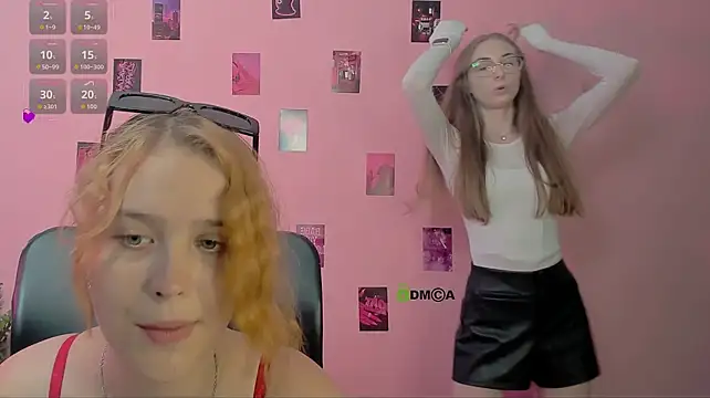 roxy_starr_ webcam