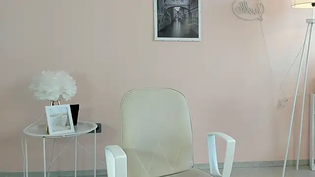 MarcelinaRedfern webcam