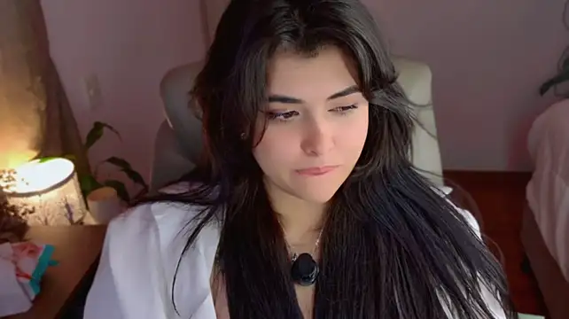 Nannicutee webcam