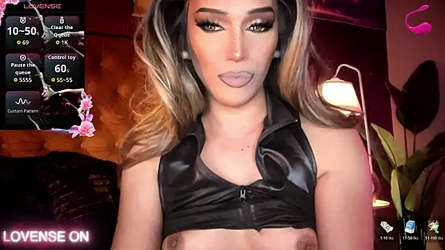 Lo_la_69 webcam