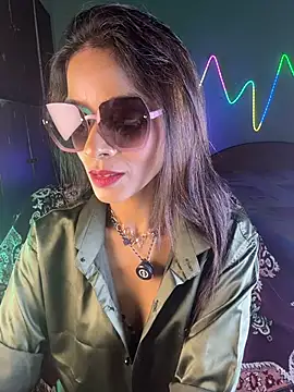 Ivy_the_goddess webcam