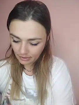 KrissSexi webcam