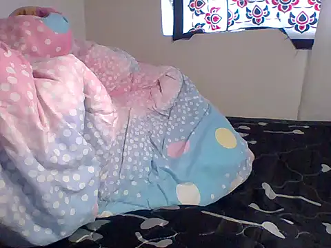 Fine_baby0001 webcam