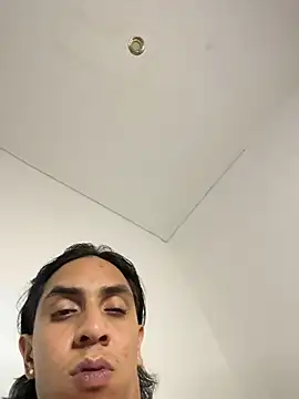 Monkey_uchiha777 webcam