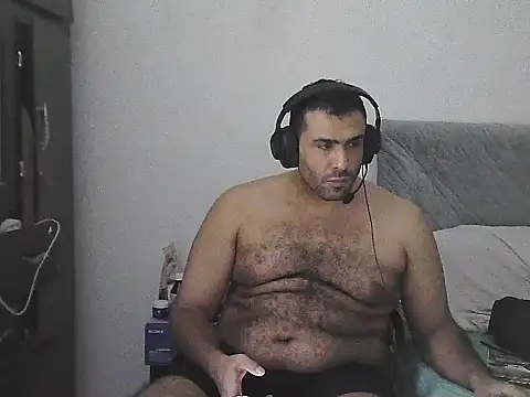 alphalatinobearx webcam