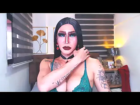 DominateMistressTania webcam