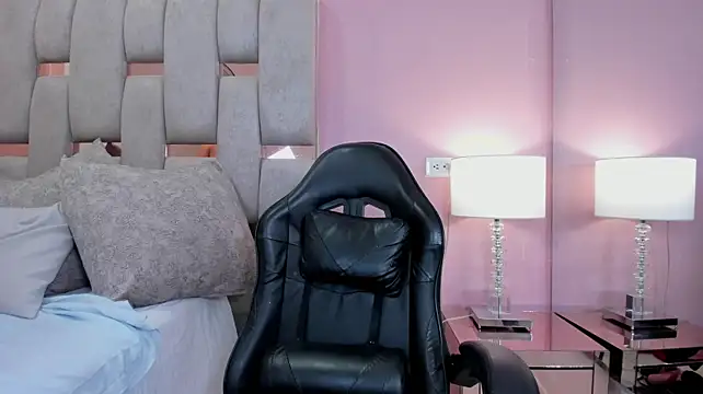 kailyhillerr webcam