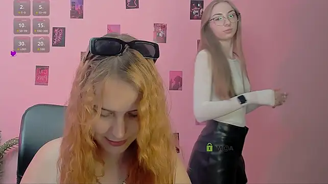 roxy_starr_ live cam on StripChat
