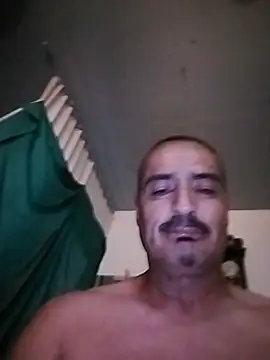 bimexpoexist live cam on StripChat