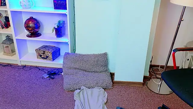 Carol_Anna live cam on StripChat