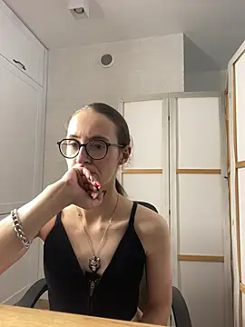 MartiniiSelenna webcam