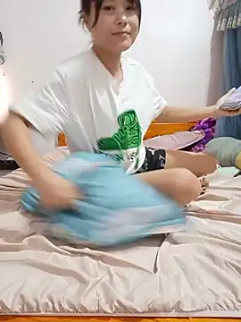Linda-yiyi webcam