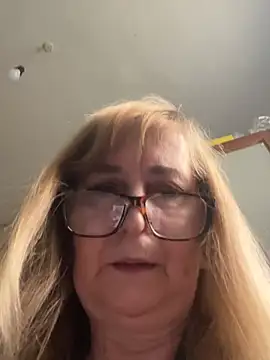 Irina2909@xh webcam