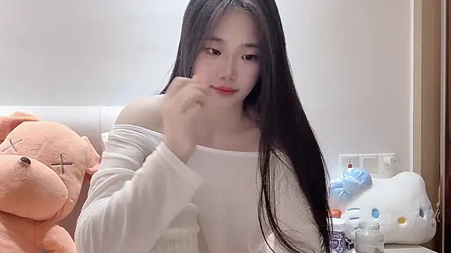 suki-1 live webcam