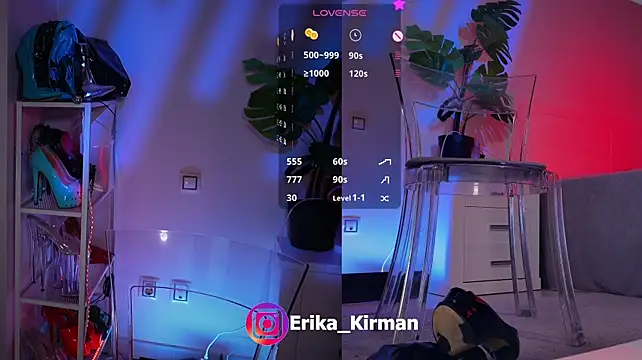 Erika_Kirman webcam