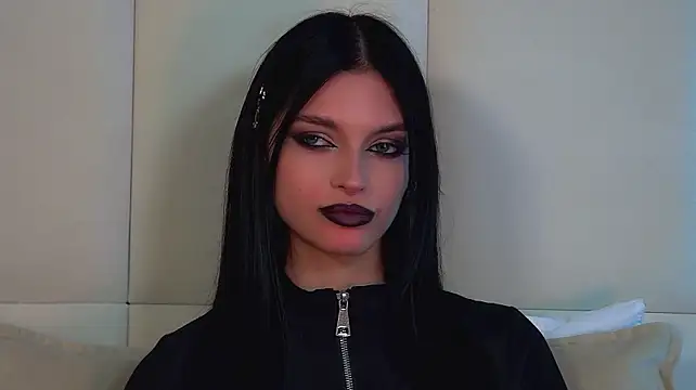 BeverlyMost live sex cam