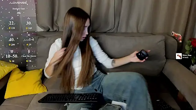 Princess__Lily live cam on StripChat