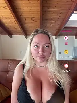 misstitmouseofficial live cam on StripChat