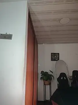 LaurenWelly_ webcam