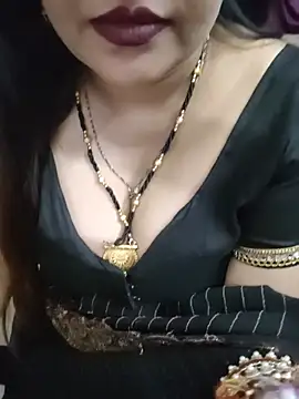 Mayuri77 webcam