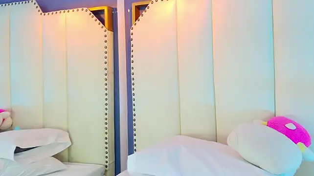 SamantaKane webcam