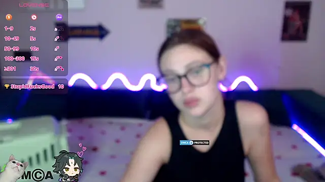 AmourLily webcam