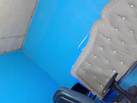 XAlexDickerOffx webcam