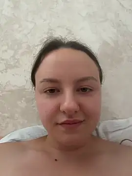 hellopussymeow webcam