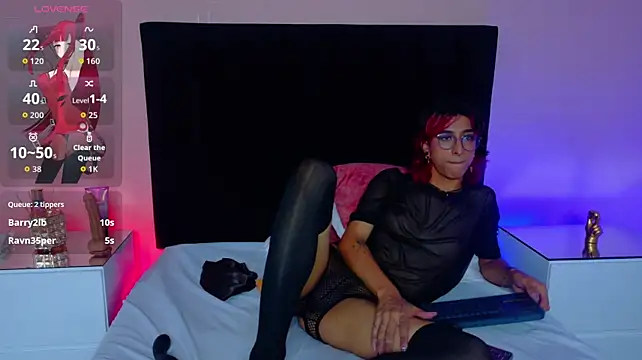 Angel_Dusth webcam
