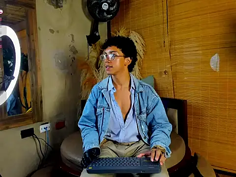 EnriqueBrookl webcam