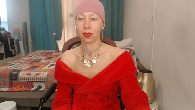 LuxuryNika webcam