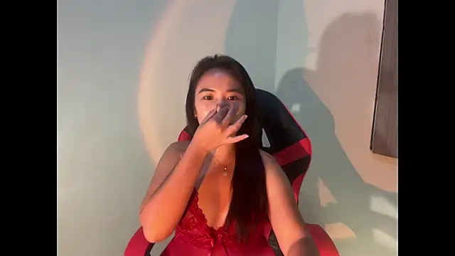 Slutty_Lauraxx webcam