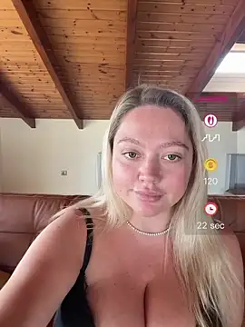 misstitmouseofficial webcam