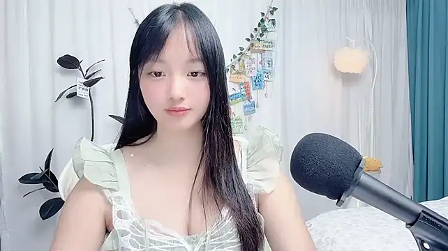 Winnie666999 webcam